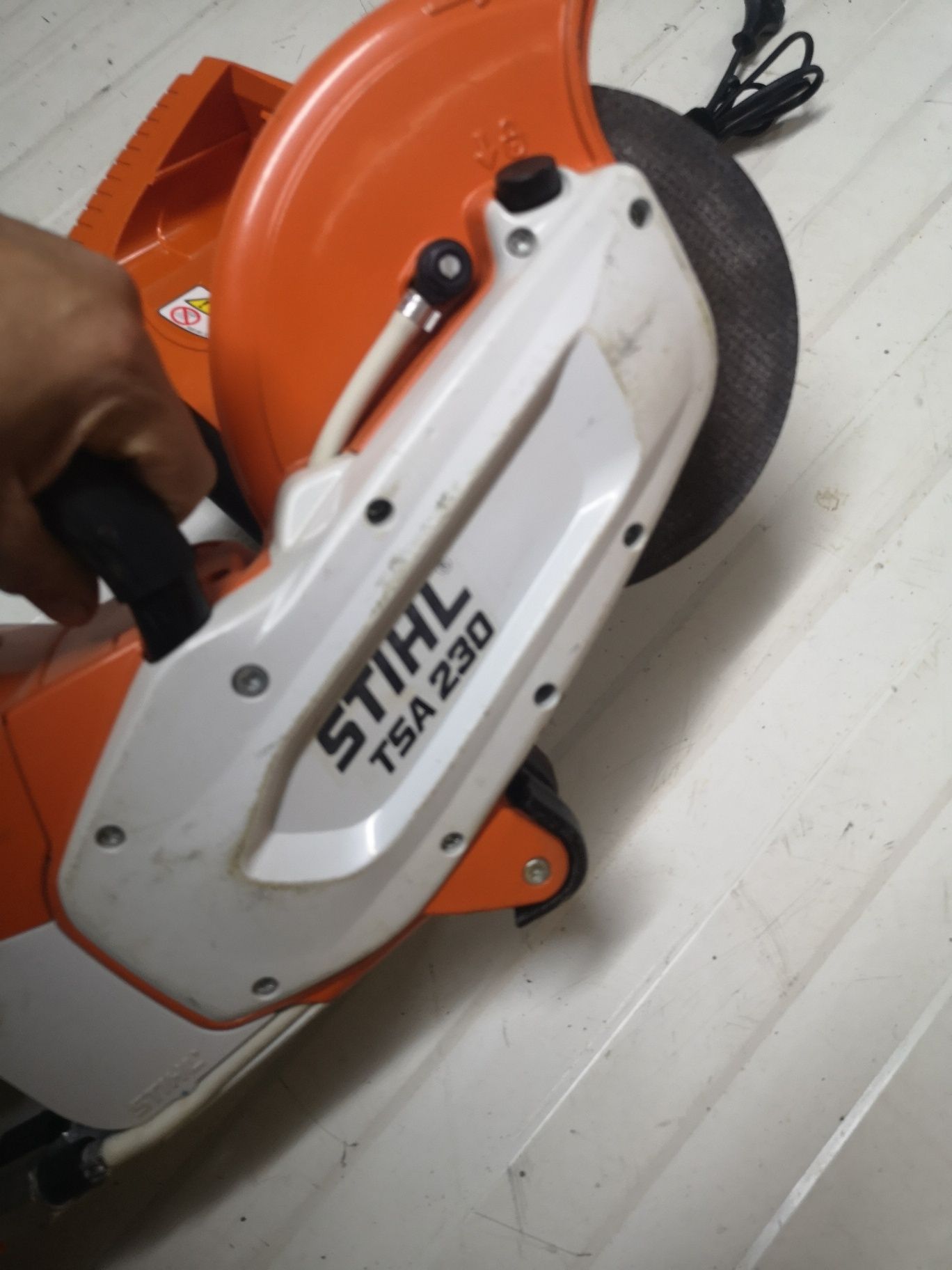 Stihl Tsa 230 masina taiat beton