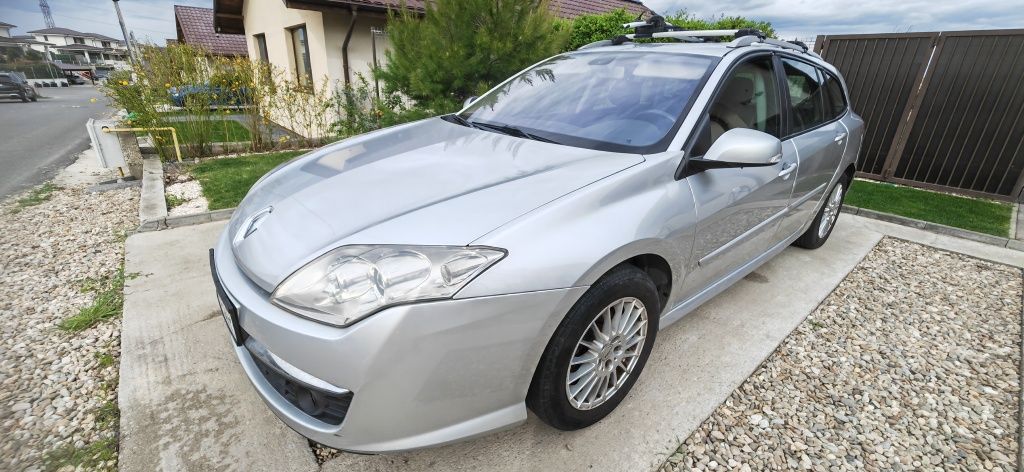 Vând Renault Laguna 3