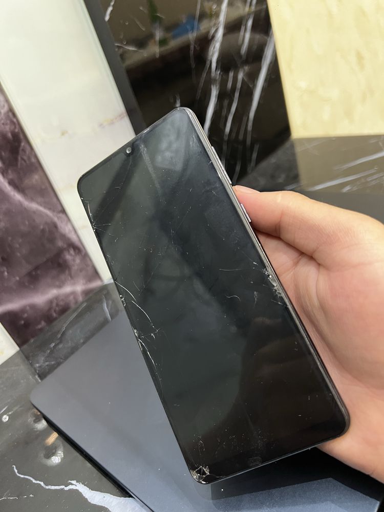 Galaxy A31 Xolati yaxshi