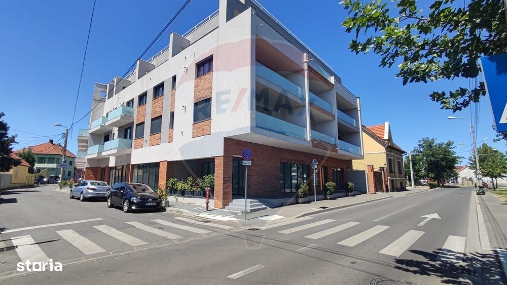 Spațiu comercial ori birouri de închiriat, zona ultracentrală, Oradea