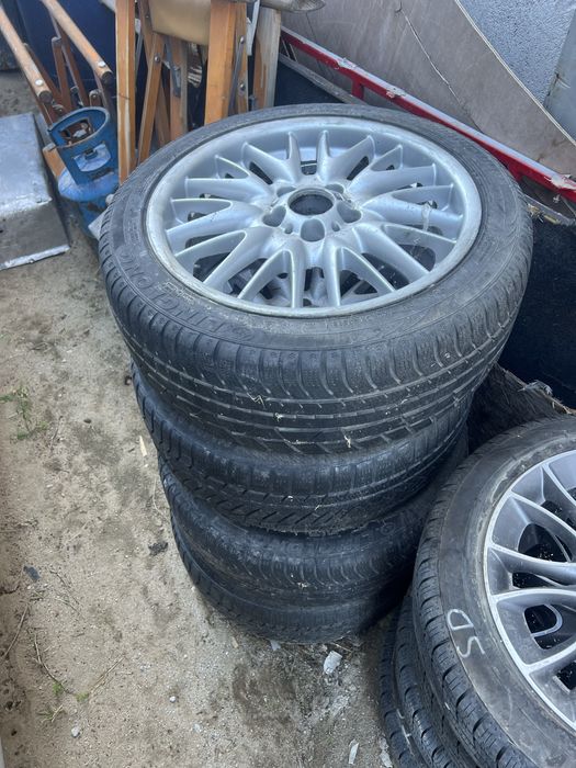 Jante bmw M r18  in 2 latimi seria 3