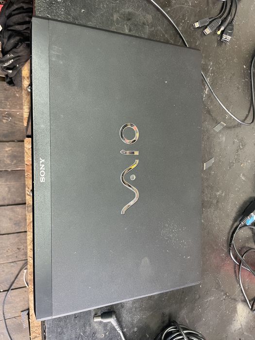 Laptop sony vaio svs131