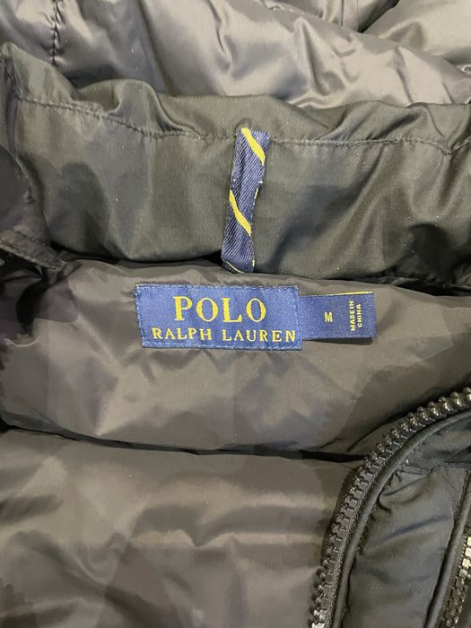 Geaca Ralph Lauren Polo neagra mata in cea mai bun stare