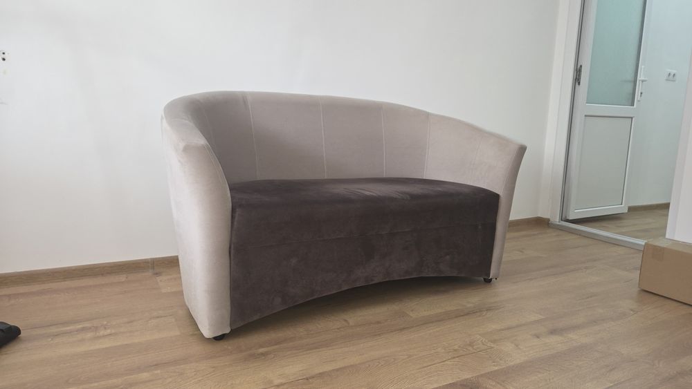 Canapea tip fotoliu 2 persoane