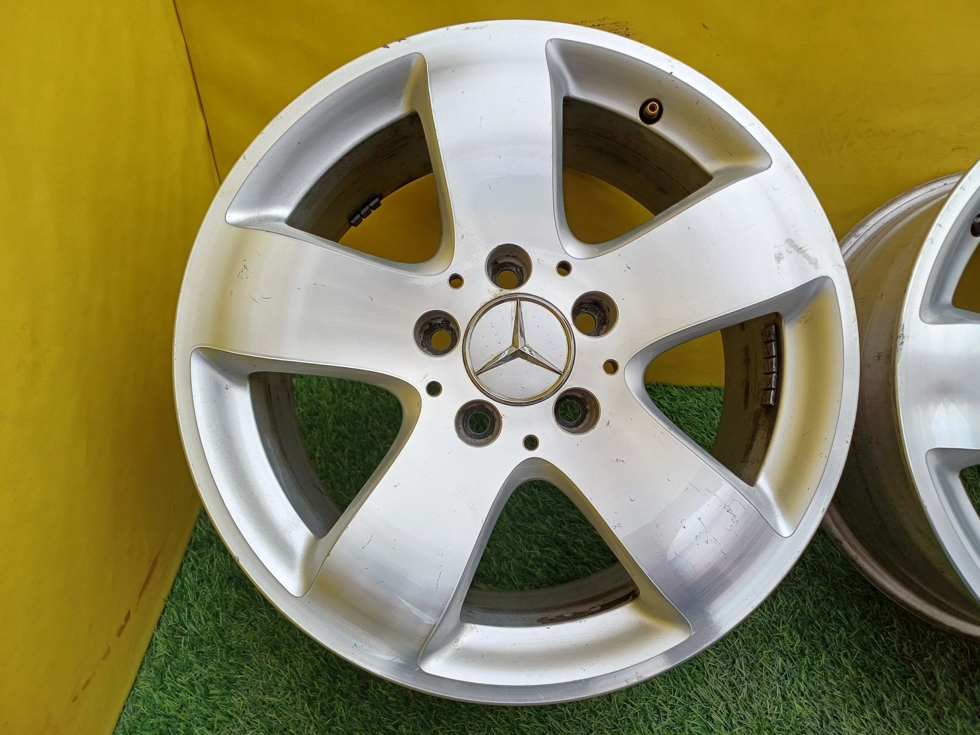 Диски R16 5x112 на Mercedes и другие.