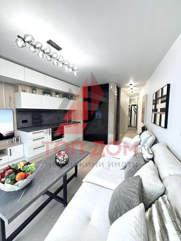 Дава се под наем Тристаен апартамент в Варна, Чайка - 80 кв.м за 1100 € - Снимка #1