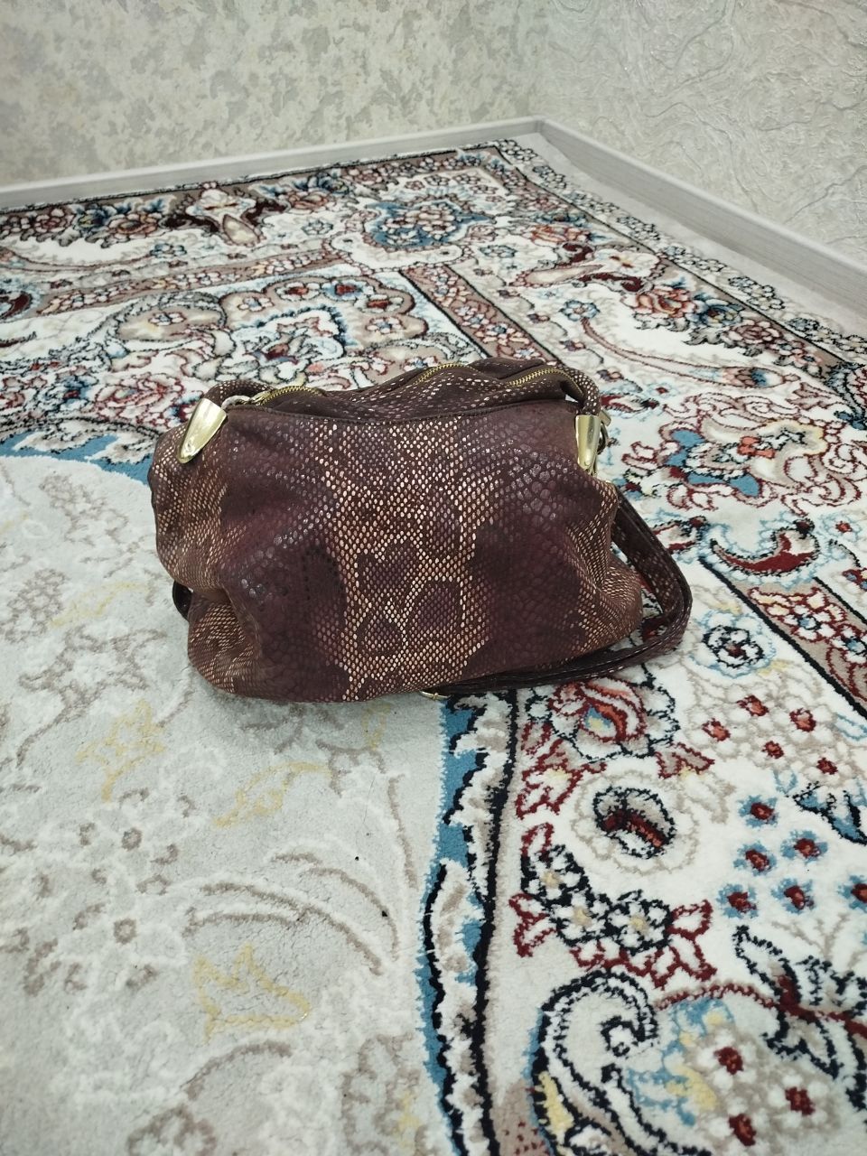 Sumkalar ayollarniki