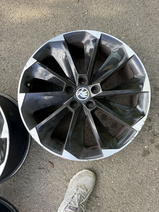 Jante 5x112 r19 skoda