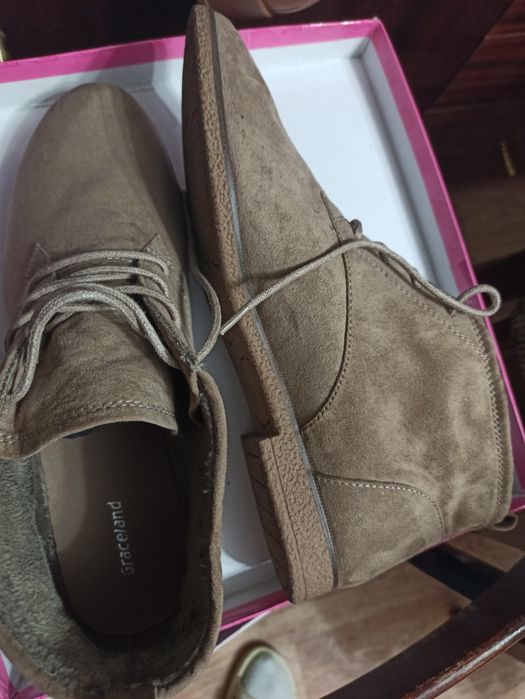 Туфли и полуботинки  женские новые