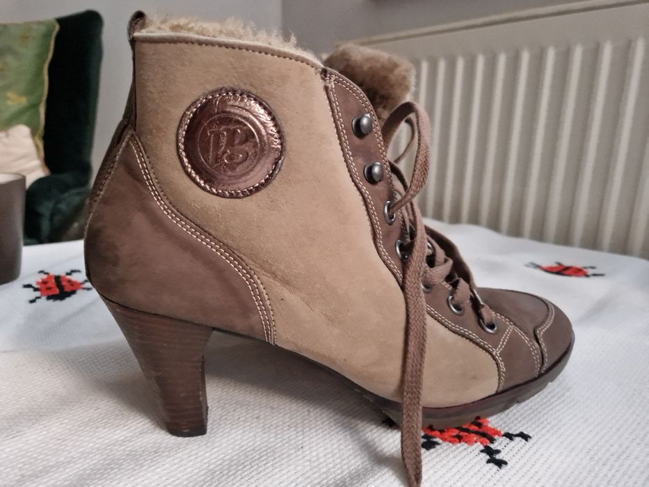 Botine imblanite cu toc Paul Green