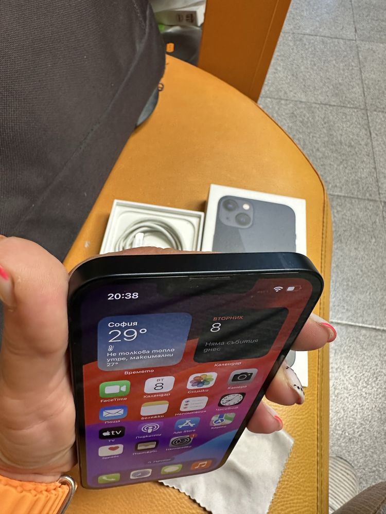 Iphone 13 midnight 128gb Перфектен!