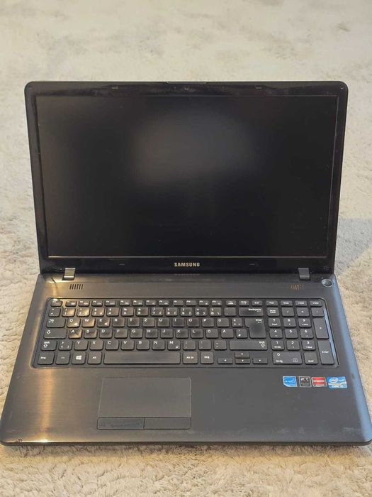 Laptop Samsung i3 3110M
