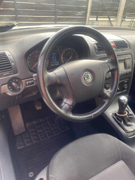 Skoda octavia 1.9 105cp