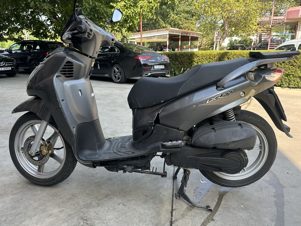 Peugeot LXR 200i