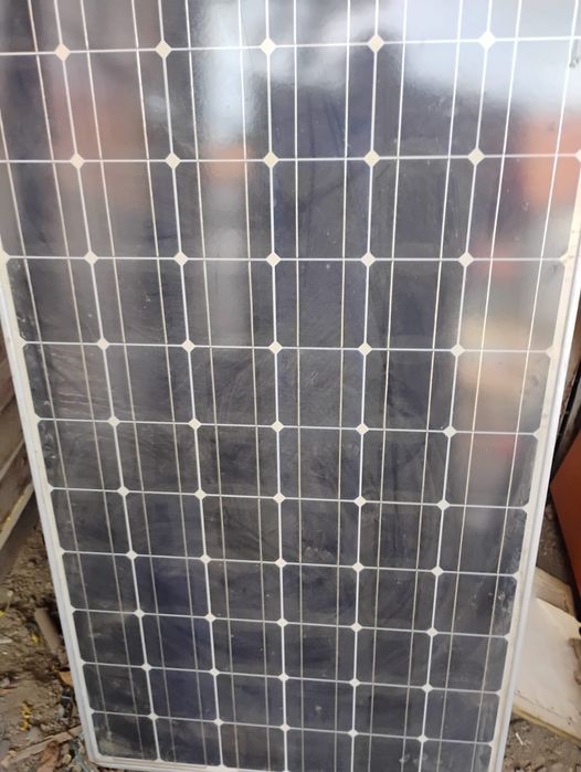 Panou fotovoltaic de vânzare