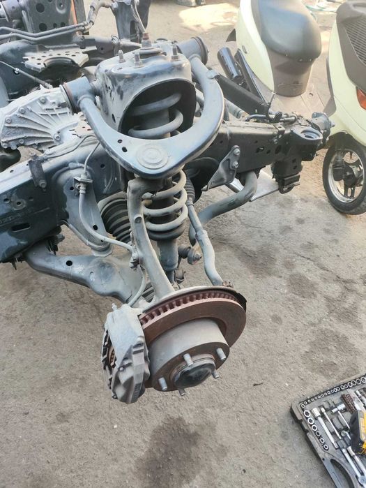 Тормозные диски Toyota Land Cruiser 200