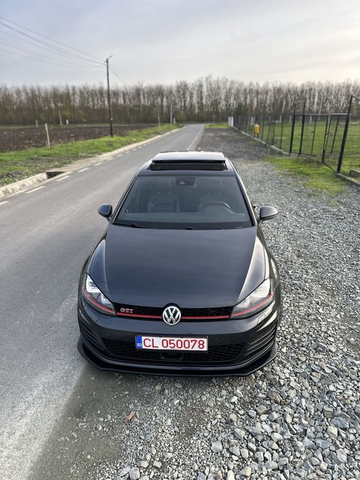 Volkswagen Golf 7 GTI Performance