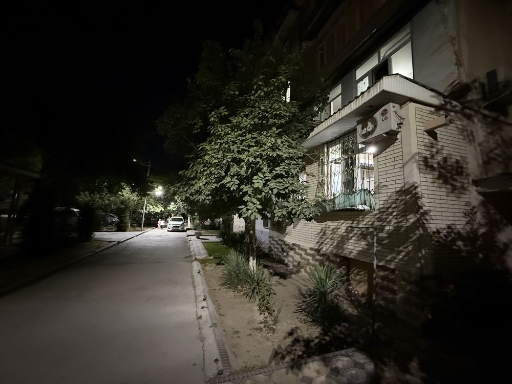 Qora qamich 2/5  Kvartira Sotiladi