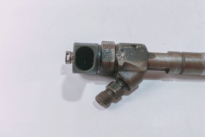 Injector  A6110701387 Mercedes-Benz C-Class W203/S203/CL203 (facelift