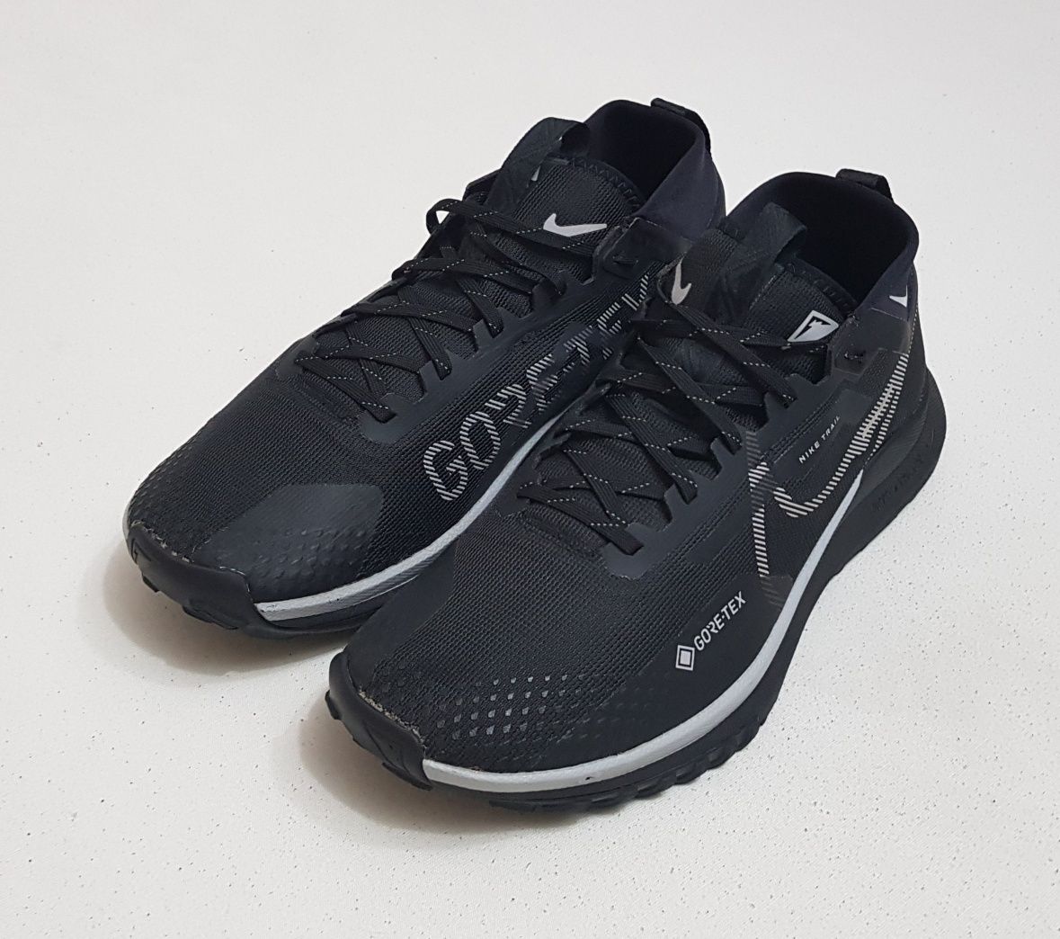 Nike React Pegasus Trail 4 GTX Gore-Tex Black Wolf Grey, Nr. 45, 5 EU