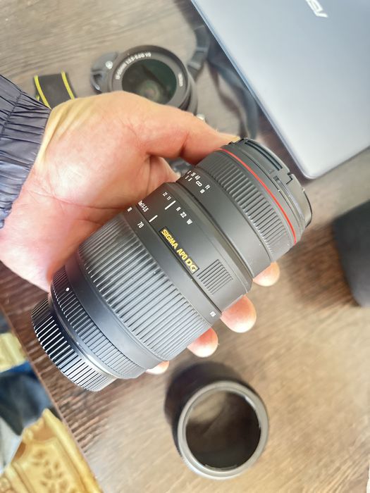 Цифровой фотооаппарат NIKON D3100