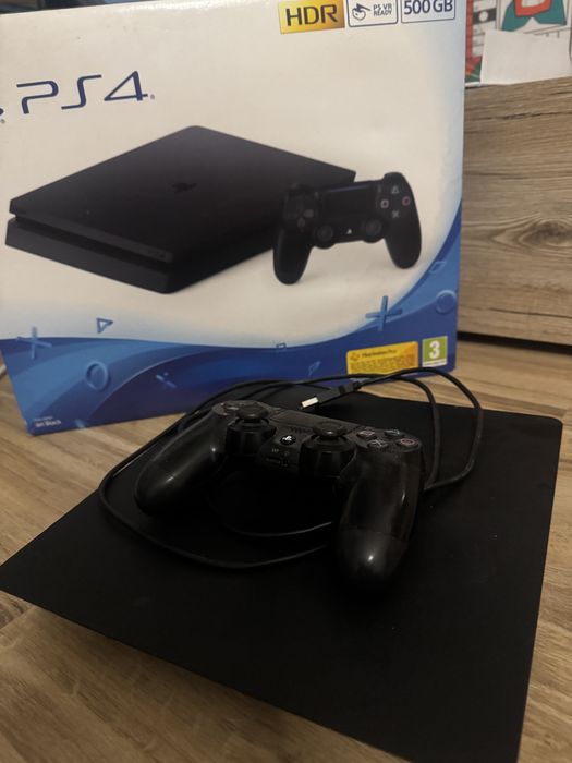 PlayStation 4 Slim 1Tb cu 7 jocuri incluse