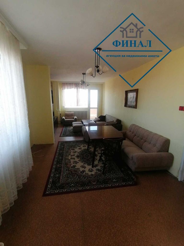 Продава се Четиристаен апартамент в Шумен, Добруджански - 102 кв.м за 900 €/кв.м - Снимка #1