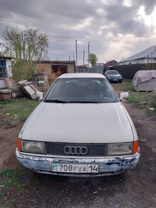 Продам Ауди 90 объем 2 цена 800000т реальному покупателю торг умеестен
