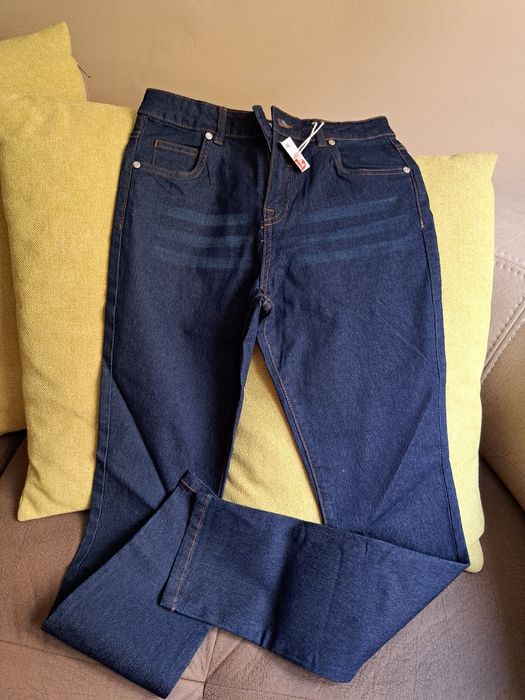 Предлагам дрехи за момче