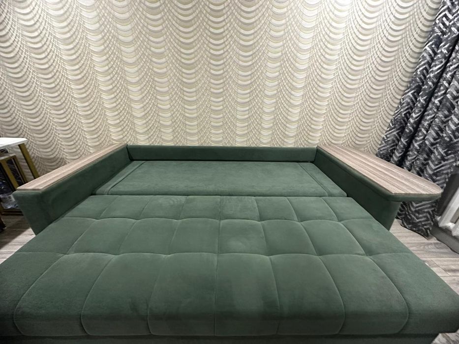 Продам диван в отличном состоянии