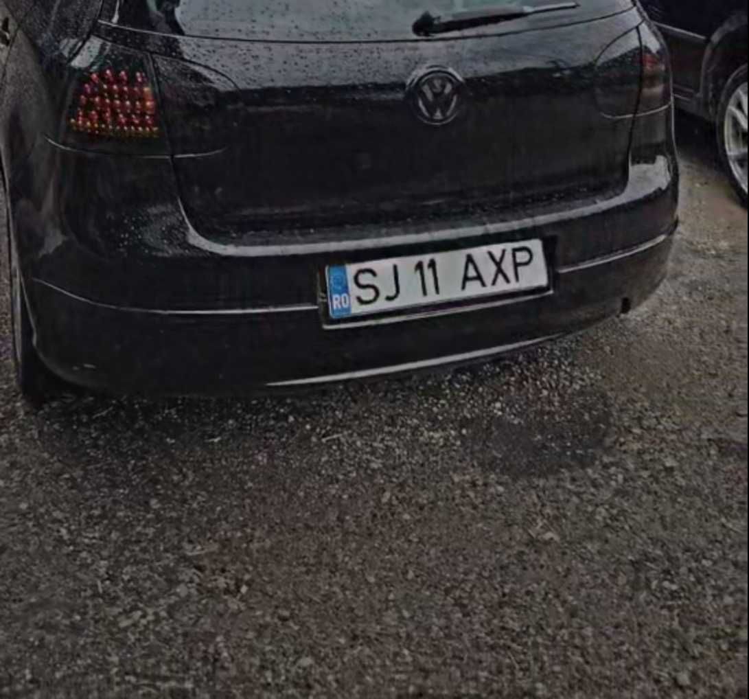 Vând următoarele piese de pe golf 5