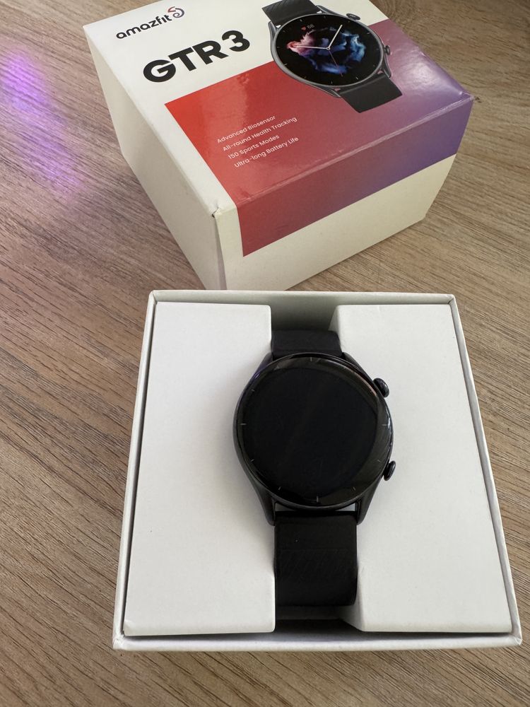 Продаю смарт-часы Amazfit GTR3