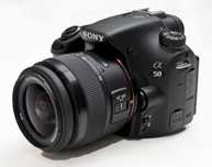 Sony SLT-A58K SLR / 20.1 MP Камера / + Обектив,  SDHC 16GB