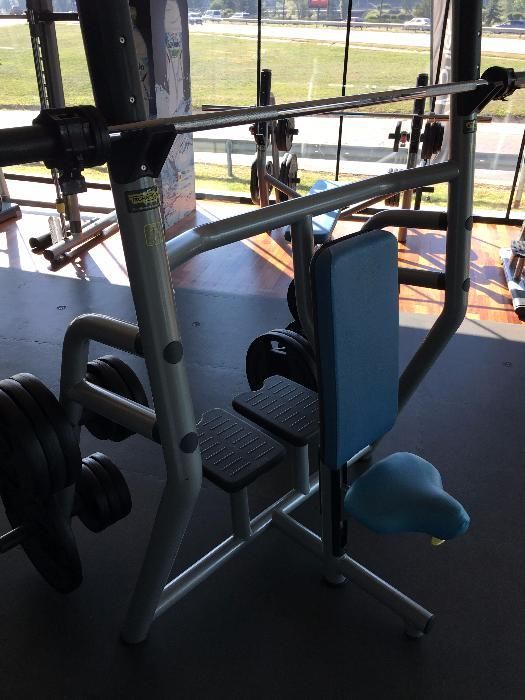 Фитнес уред Technogym Vertical Bench Element+