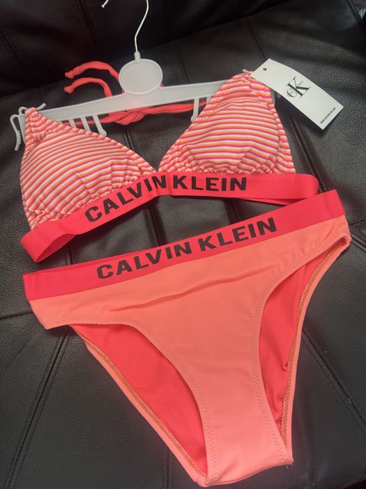 costum de baie foarte frumoase