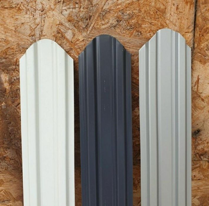 Vând sipca metalica de gard