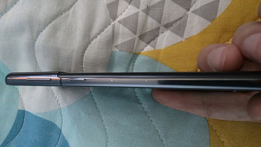 Samsung Galaxy S21 5G 128GB + оригинална кутия и зарядно
