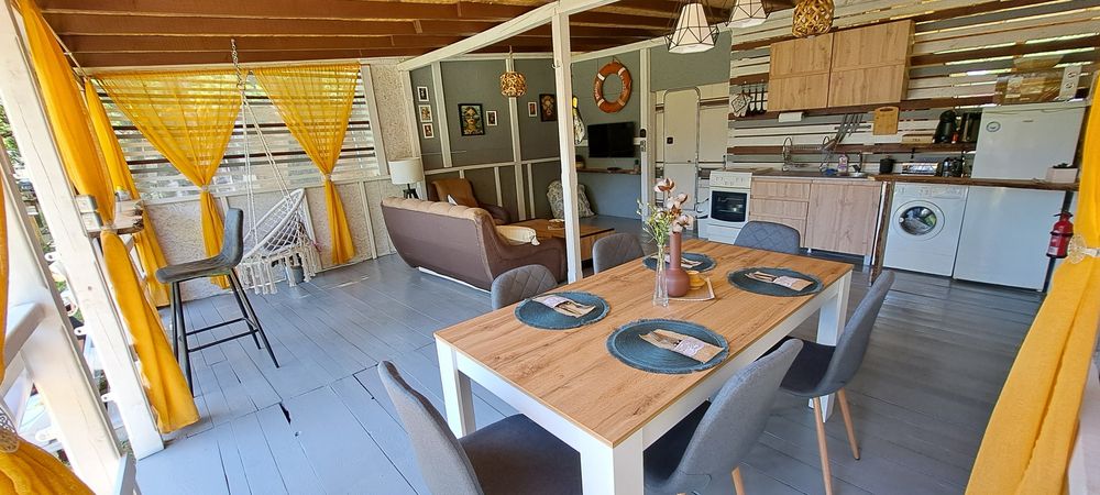 Каравана на къмпинг Китен