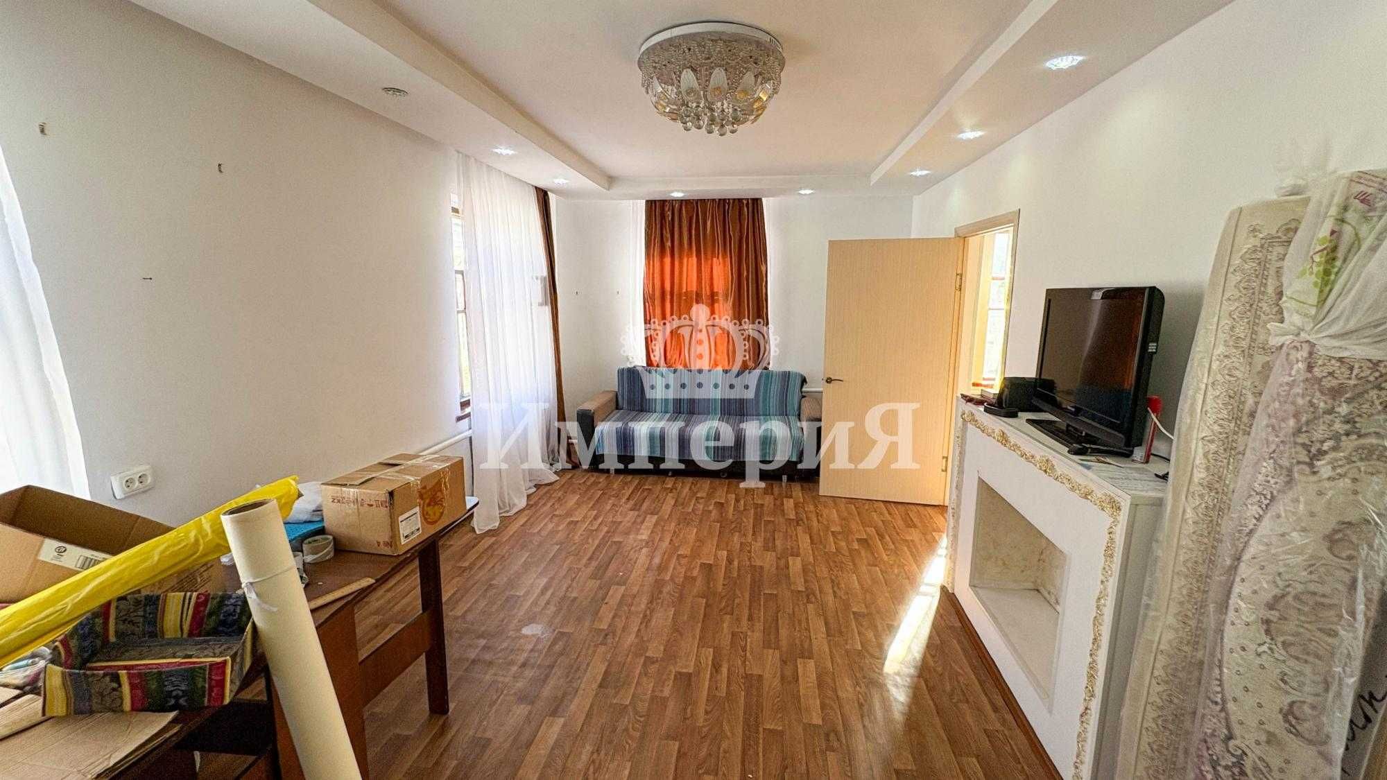 Продается частный дом с отличным участком на Заре Ернур Империя