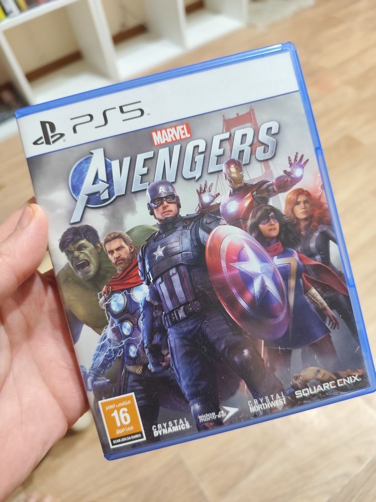 Диски на ps4, ps5, фигурка