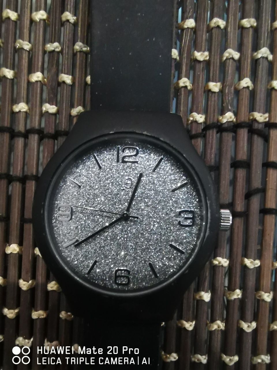 Часовник Casio /swoch