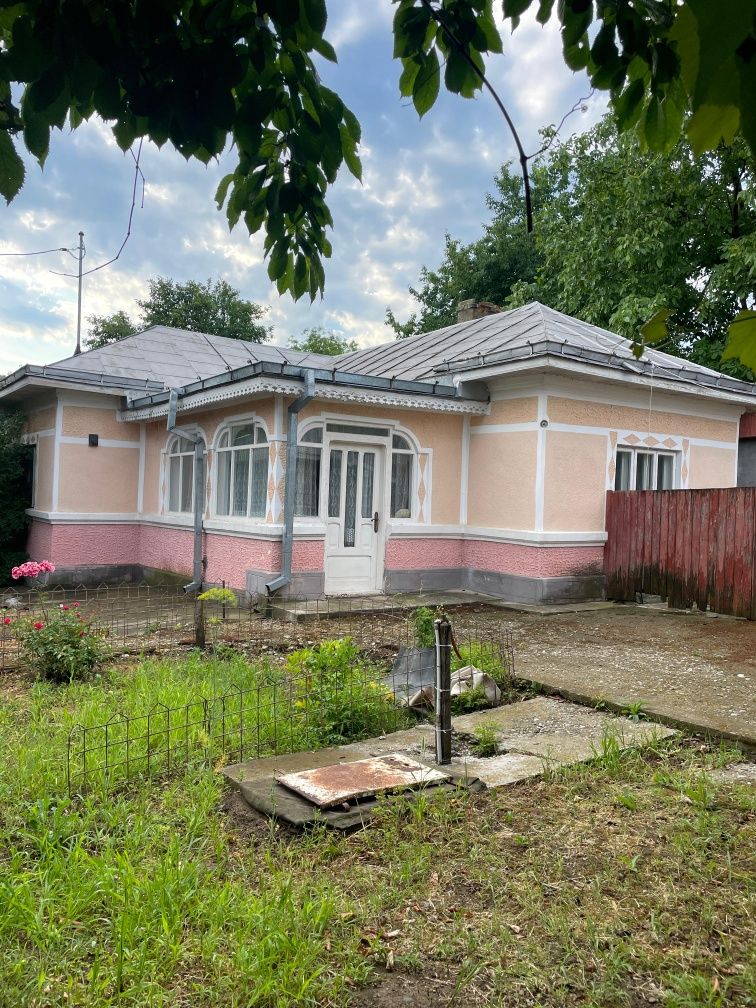 Casa cărămidă zona bacau Tamas