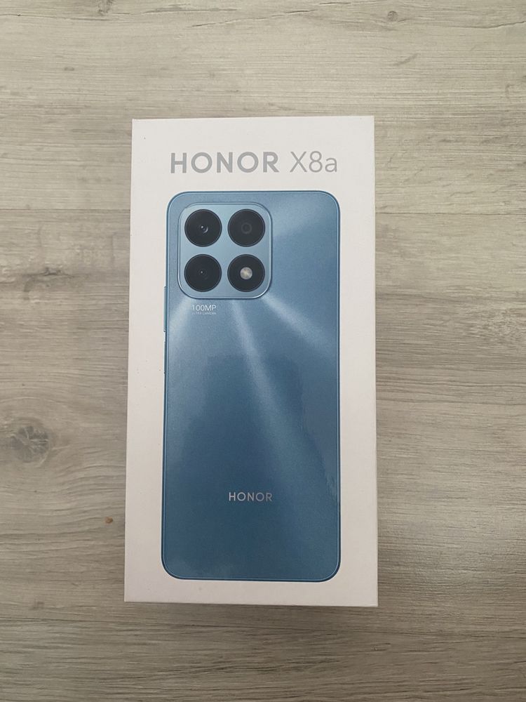 Honor X8a с гарантий 1 год