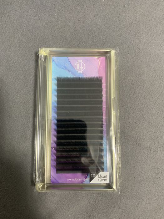 Gene Lorena Lash 6 cutii