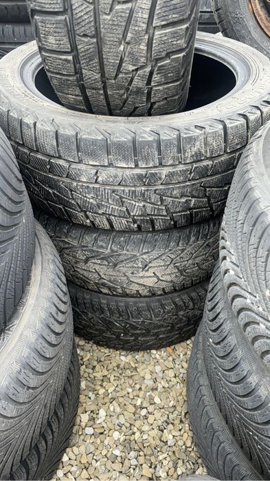 Anvelope iarna set 4 buc 225 45 17