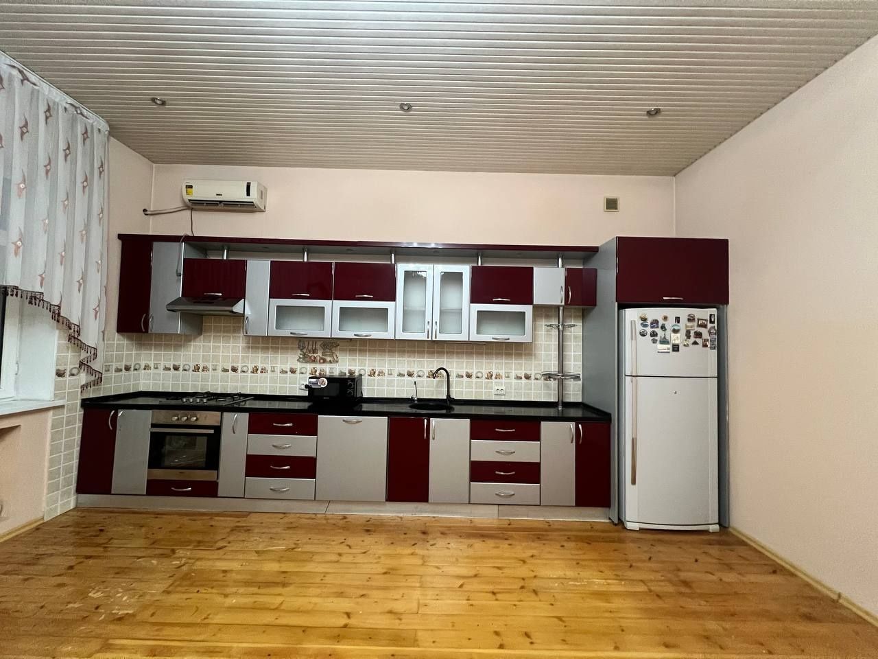 Кухонная мебель срочно