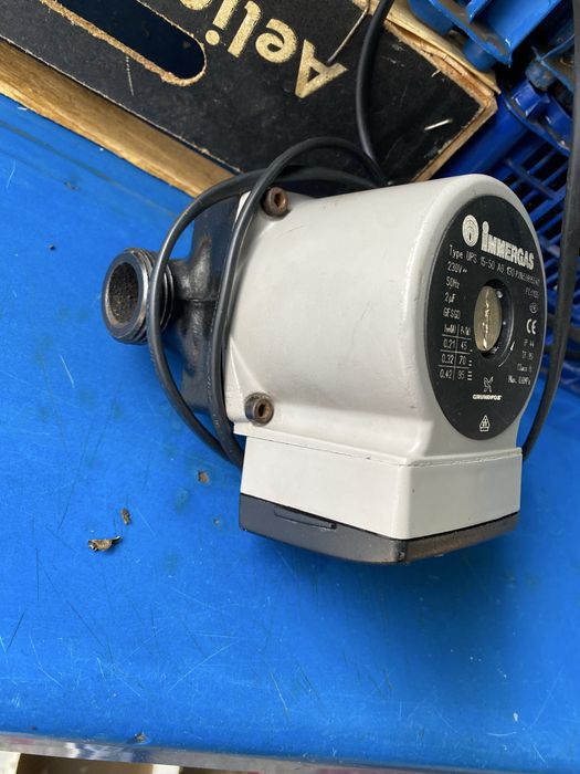 Pompa Immergas Grundfos UPS 15-50