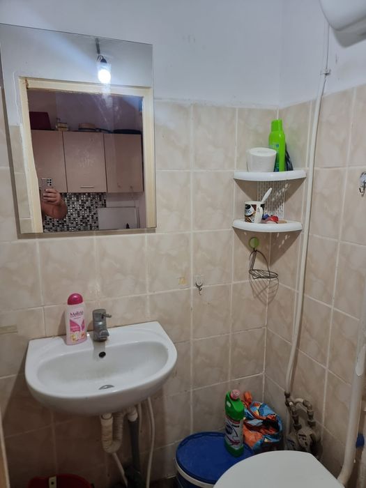 Vând garsoniera pe Moldovei