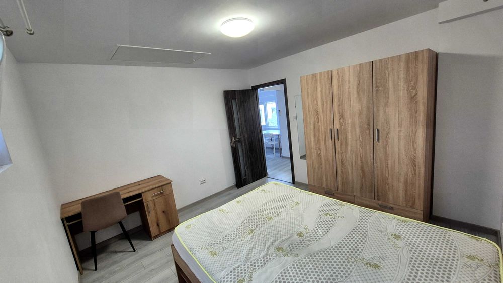 Inchiriez apartament Hașdeu, 2 dormitoare plus living nou renovat.