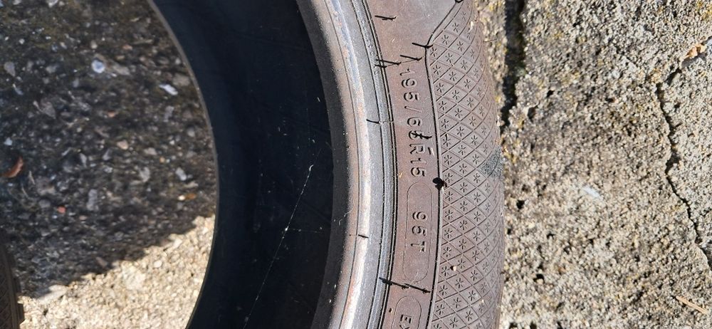 Зимни гуми 195/65/15